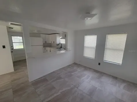 1058 N Davis Avenue Lakeland FL 33805