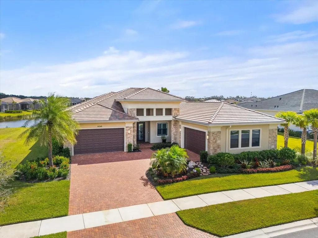 9049 Artisan Way Sarasota FL 34240