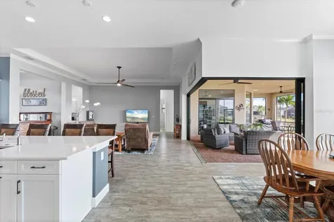 9049 Artisan Way Sarasota FL 34240
