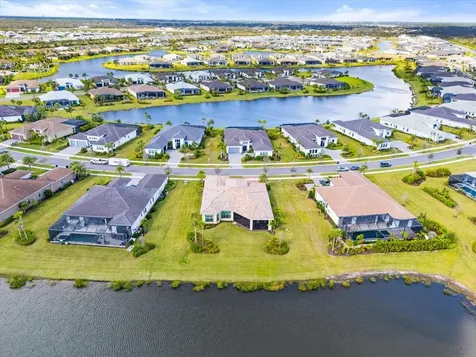 9049 Artisan Way Sarasota FL 34240