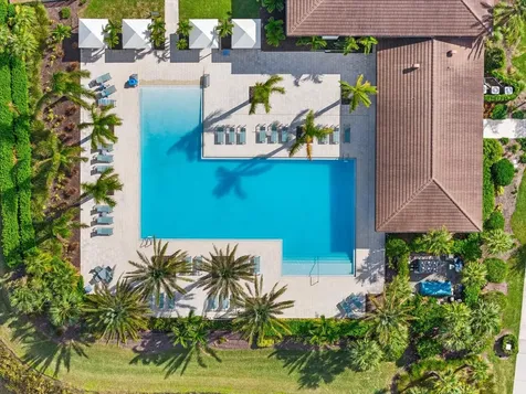 9049 Artisan Way Sarasota FL 34240