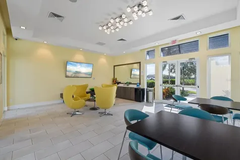 9049 Artisan Way Sarasota FL 34240