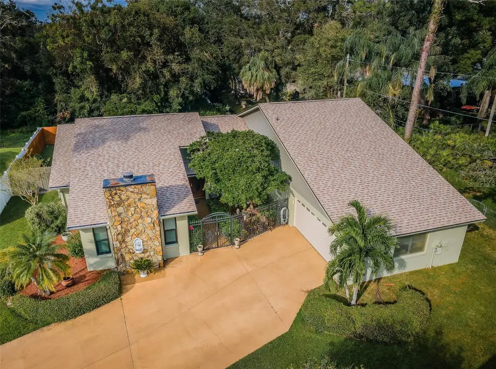 2025 Macarthur Court Dunedin FL 34698