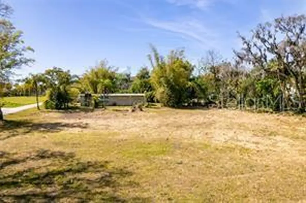 1600 27th Street E Bradenton FL 34208