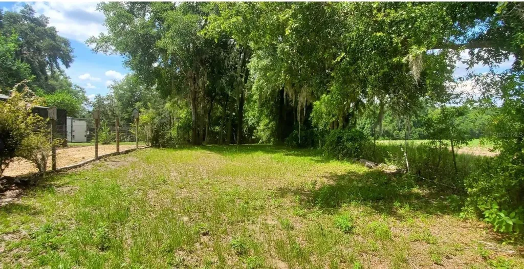 00 W Highway 40 Dunnellon FL 34431
