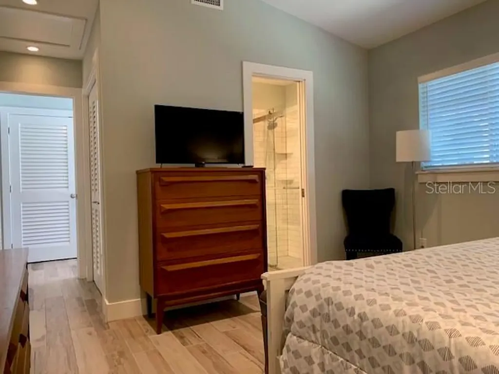 1275 Wooddell Drive Safety Harbor FL 34695
