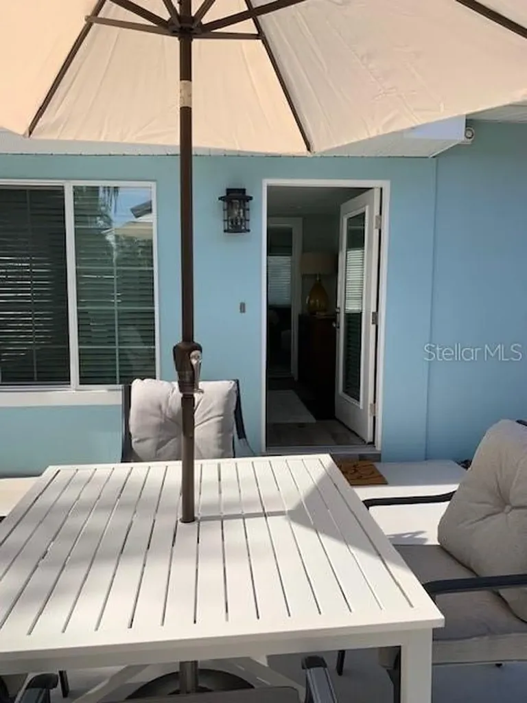 1275 Wooddell Drive Safety Harbor FL 34695