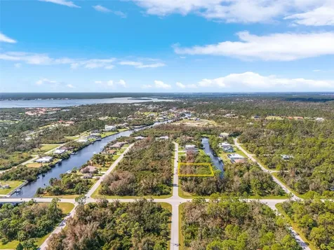 13301 Palau Circle Port Charlotte FL 33953