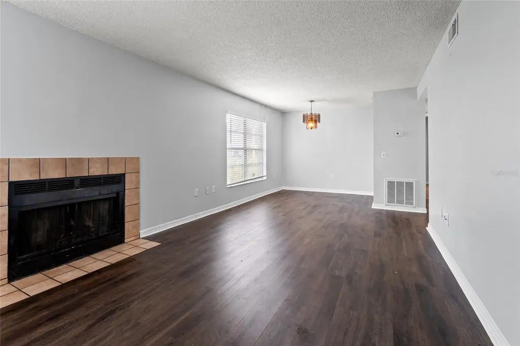 14323 Hanging Moss Circle Tampa FL 33613