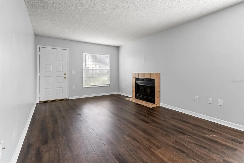 14323 Hanging Moss Circle Tampa FL 33613