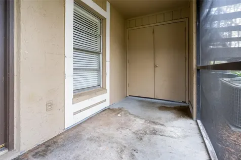 14323 Hanging Moss Circle Tampa FL 33613