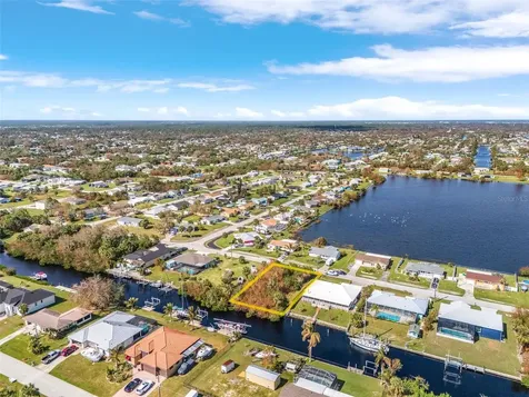 18826 Ashcroft Circle Port Charlotte FL 33948