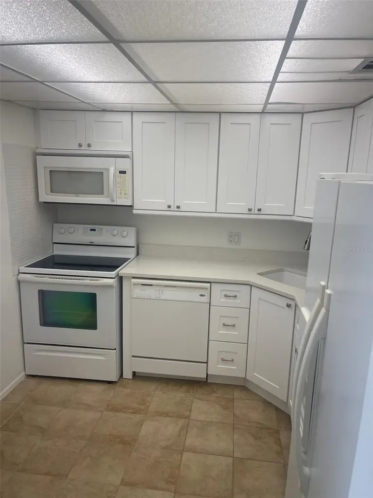 9397 Midnight Pass Road Sarasota FL 34242