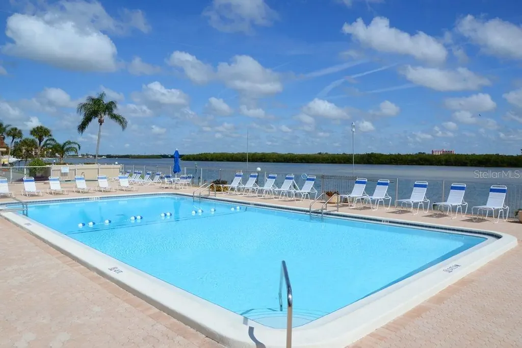 9397 Midnight Pass Road Sarasota FL 34242