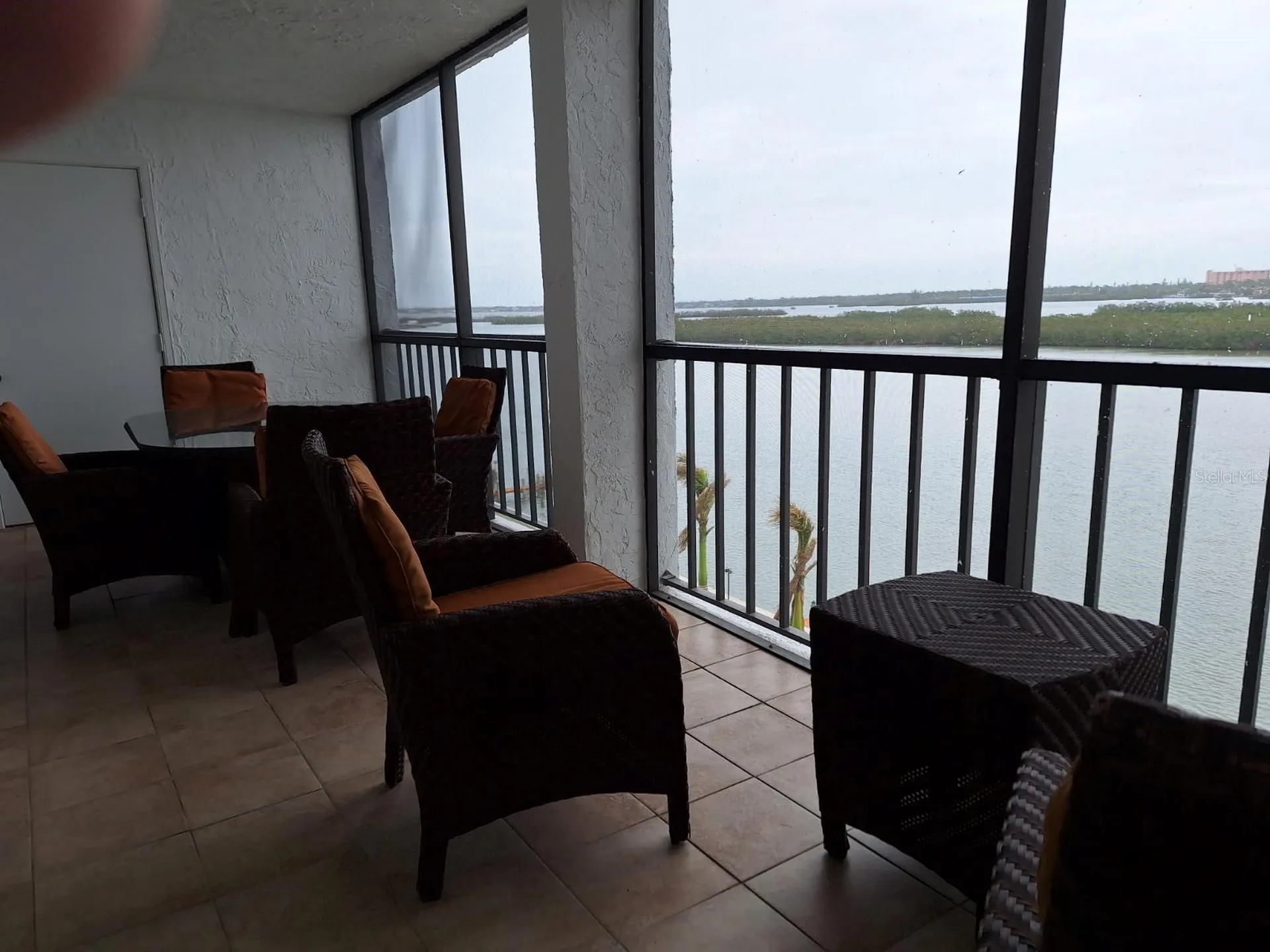 9397 Midnight Pass Road Sarasota FL 34242