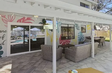 10075 W Bay Street Seminole FL 33776