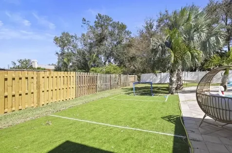 10075 W Bay Street Seminole FL 33776