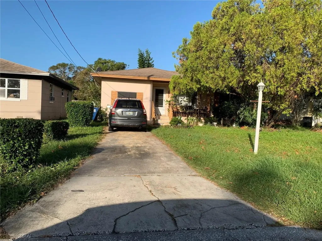 2401 42nd Street S St Petersburg FL 33711