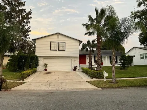649 Parkwood Avenue Altamonte Springs FL 32714