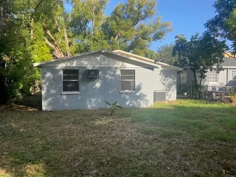 2904 N 12th Street Tampa FL 33605