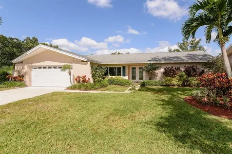 2660 Countryclub Drive Clearwater FL 33761