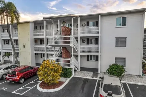 1546 Leisure Drive Bradenton FL 34207