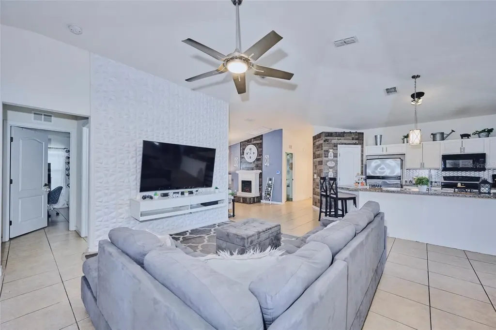 612 Chicago Way Dundee FL 33838