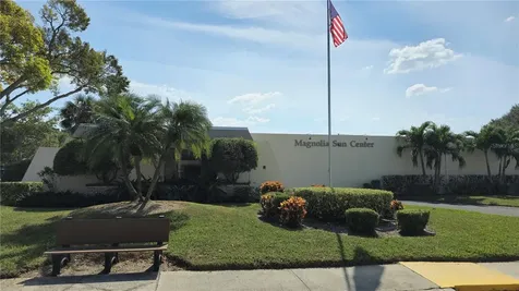 5623 80th St N St Petersburg FL 33709