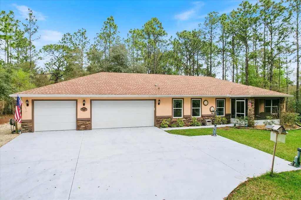 2937 W Goldenrod Drive Beverly Hills FL 34465