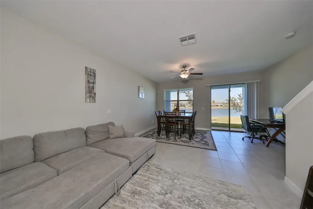 928 Royal Empress Drive Ruskin FL 33570