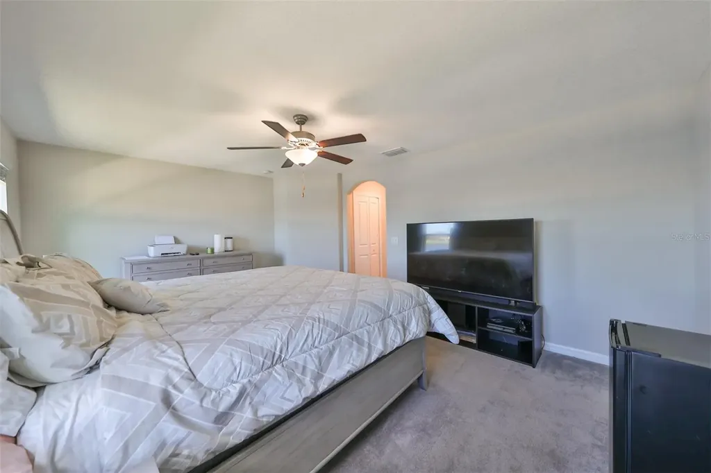 928 Royal Empress Drive Ruskin FL 33570