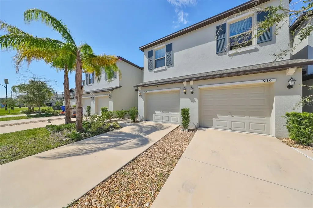 928 Royal Empress Drive Ruskin FL 33570
