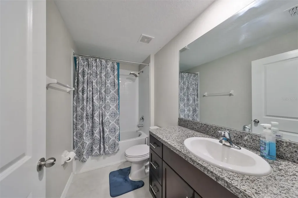 928 Royal Empress Drive Ruskin FL 33570