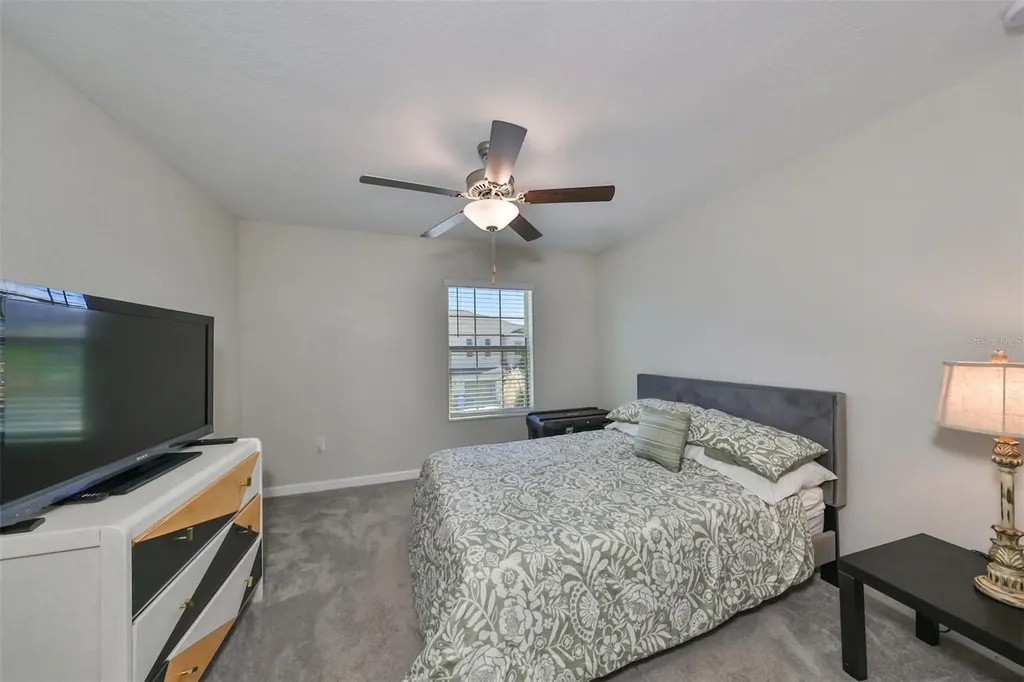 928 Royal Empress Drive Ruskin FL 33570