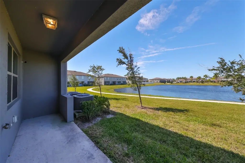 928 Royal Empress Drive Ruskin FL 33570