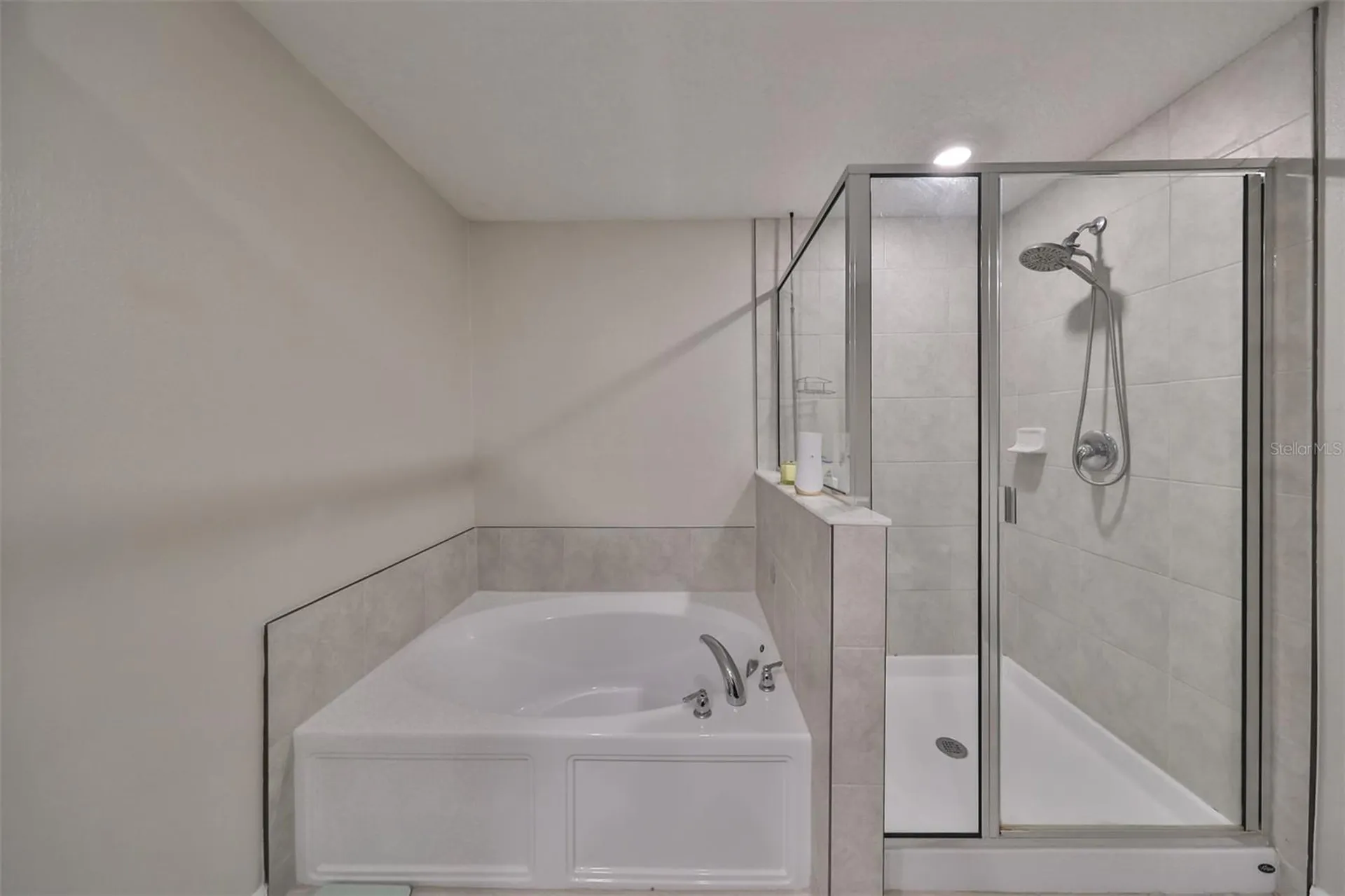 928 Royal Empress Drive Ruskin FL 33570