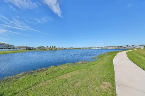 928 Royal Empress Drive Ruskin FL 33570