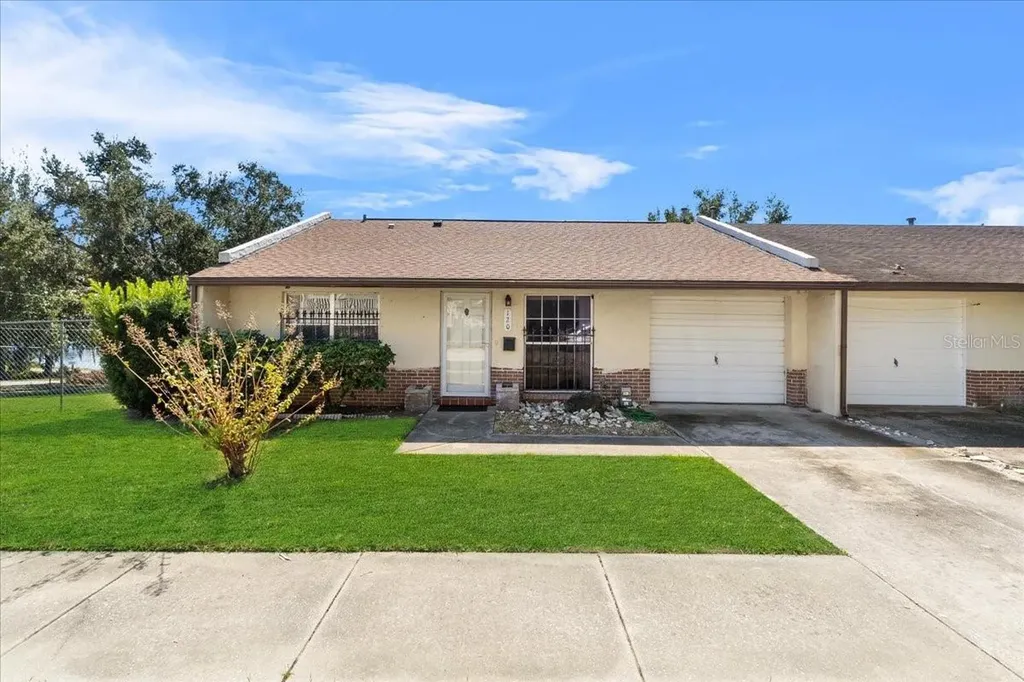 120 Shepard Avenue Dundee FL 33838