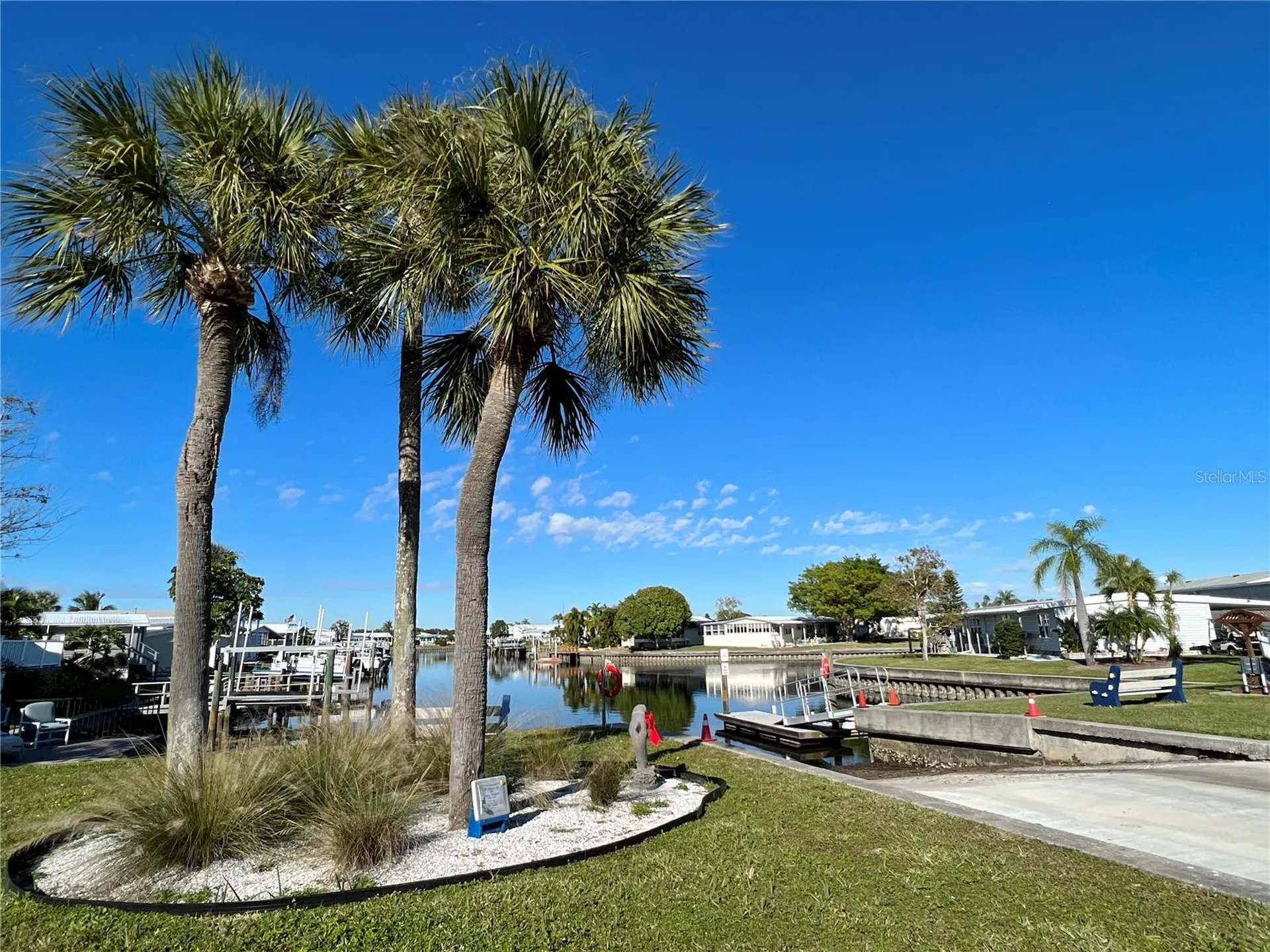 363 Mount Richmond Avenue NE St Petersburg FL 33702