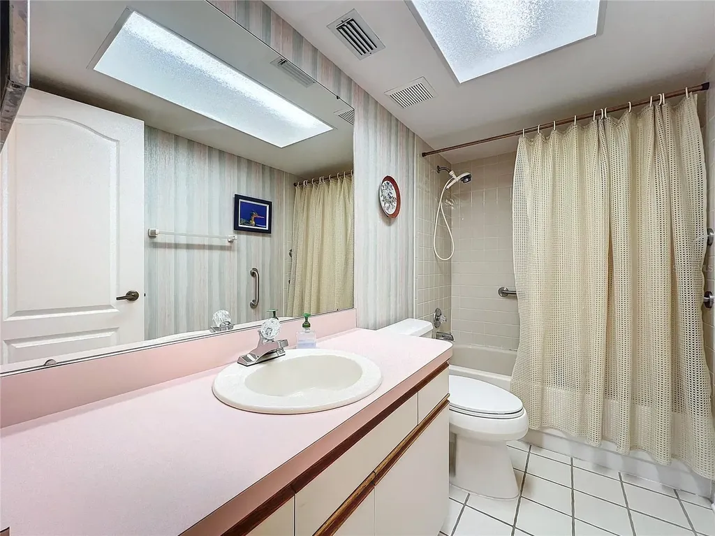 4382 Madeira Court Sarasota FL 34233