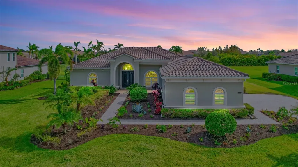 16806 1st Avenue E Bradenton FL 34212
