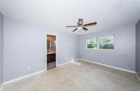 8428 14th Street N St Petersburg FL 33702
