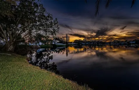 8428 14th Street N St Petersburg FL 33702