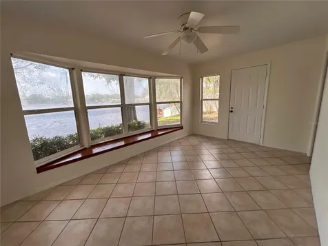 8428 14th Street N St Petersburg FL 33702