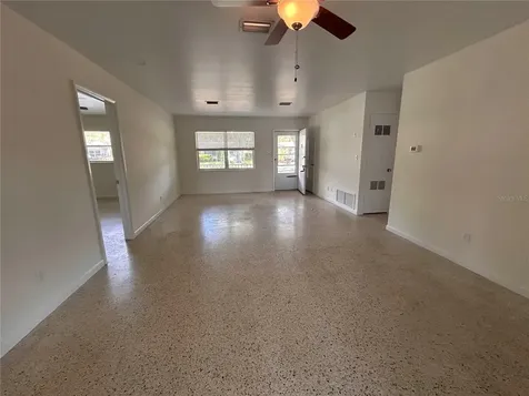 8428 14th Street N St Petersburg FL 33702