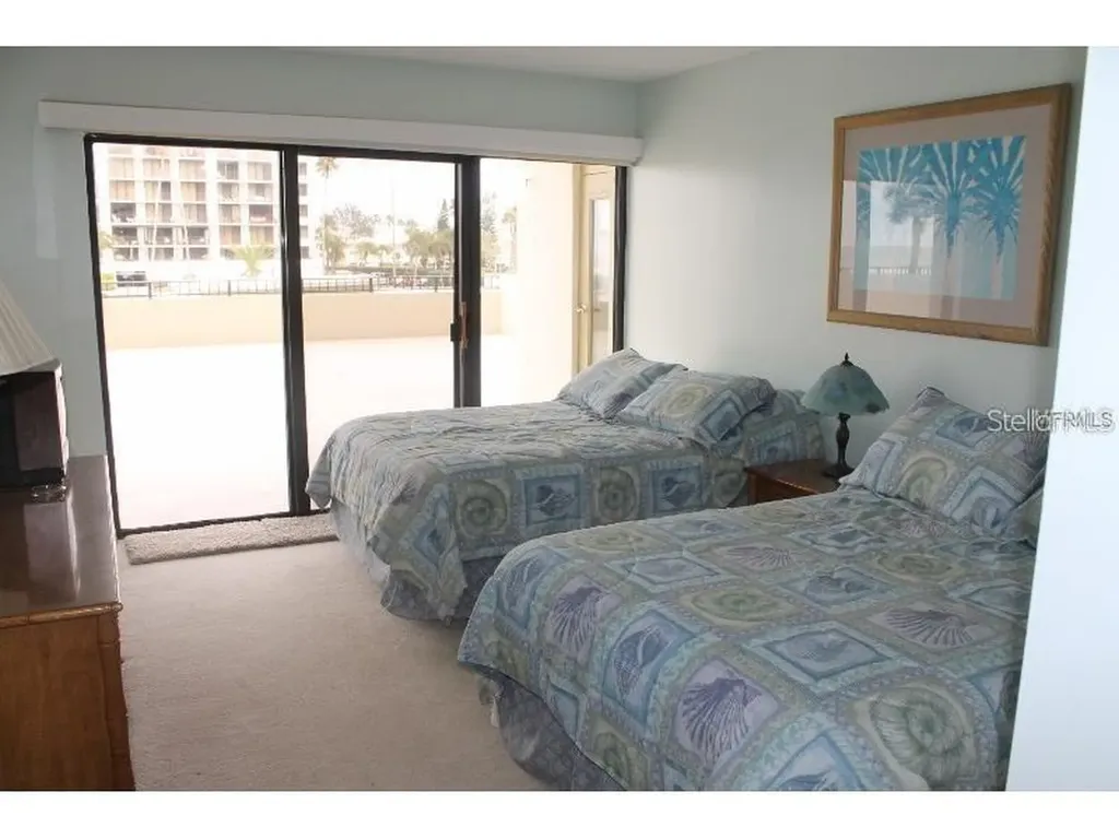 1480 Gulf Boulevard Clearwater Beach FL 33767