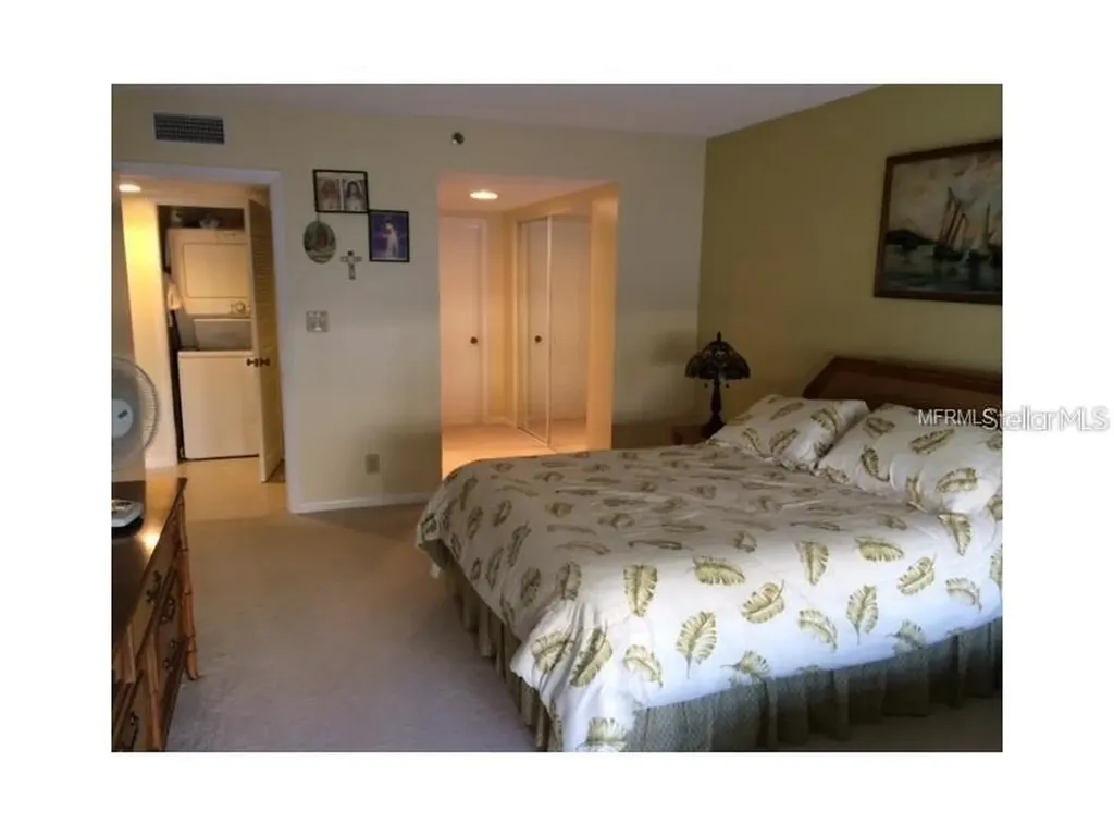 1480 Gulf Boulevard Clearwater Beach FL 33767