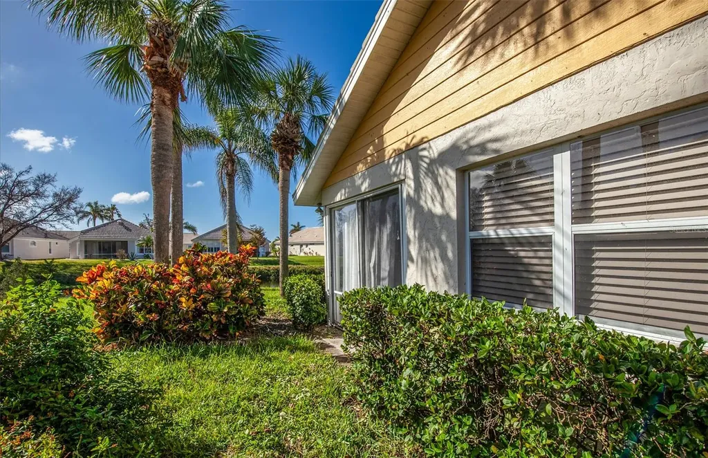 172 Southampton Place Venice FL 34293