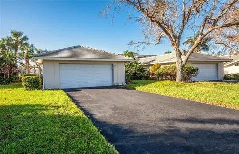 172 Southampton Place Venice FL 34293
