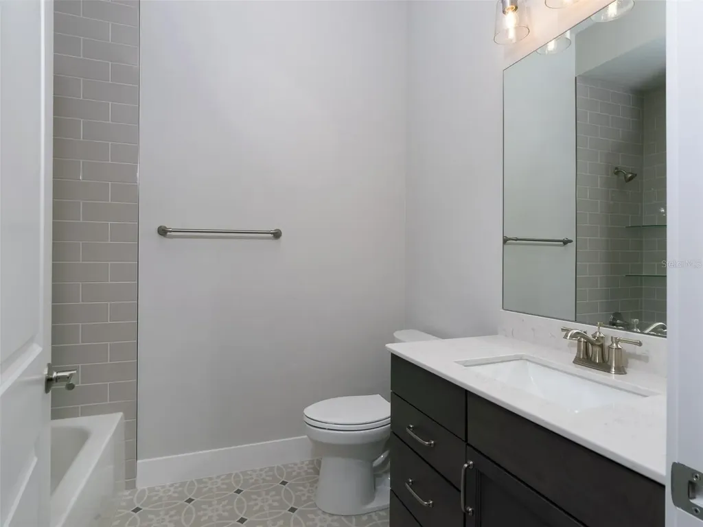 835 SW 145th Drive Newberry FL 32669